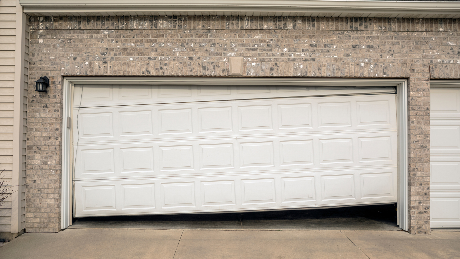 Garage Door Shakes When Closing_ Here’s How to Fix It Fast and Safely
